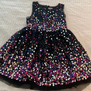 Black sequined size 6/6x sleeveless girls dress